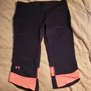 Women's Under Armour capri pants